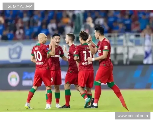 中超格局巨变:新赛季争冠保级走势与球队实力全面深度权威研析 中超格局巨变:新赛季争冠保级走势与球队实力全面深度权威研析